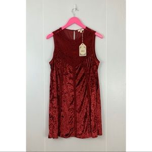 NWT Crushed Velvet Entro Top